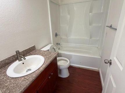 966 Myrna Ave, Olivehurst, CA 95961 Photo
