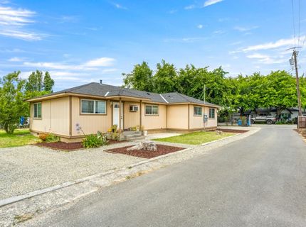 966 Myrna Ave, Olivehurst, CA 95961 Photo