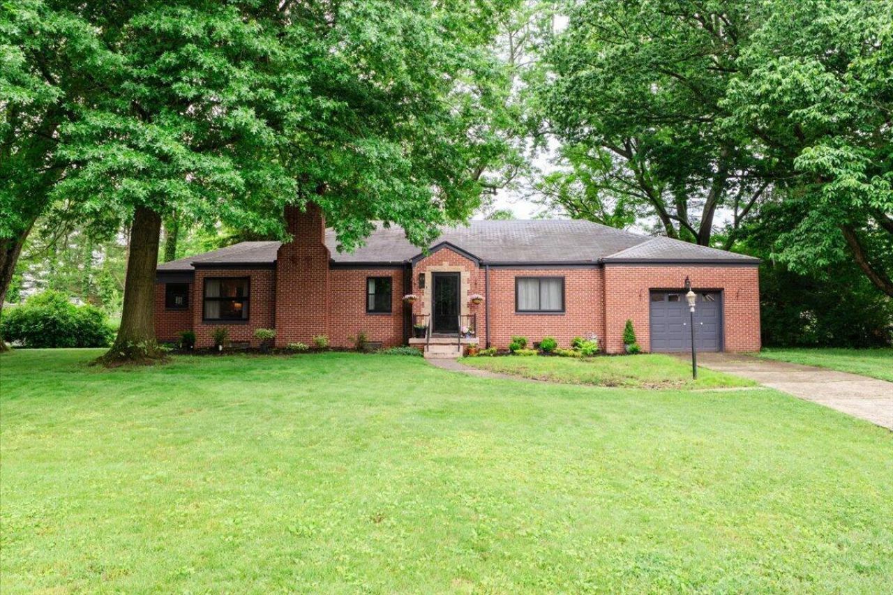 8 Bearce Road, Chillicothe, OH 45601 Main Photo