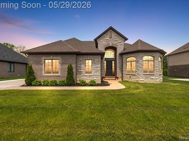 7659 Crimson Court, Shelby Twp, MI 48316
