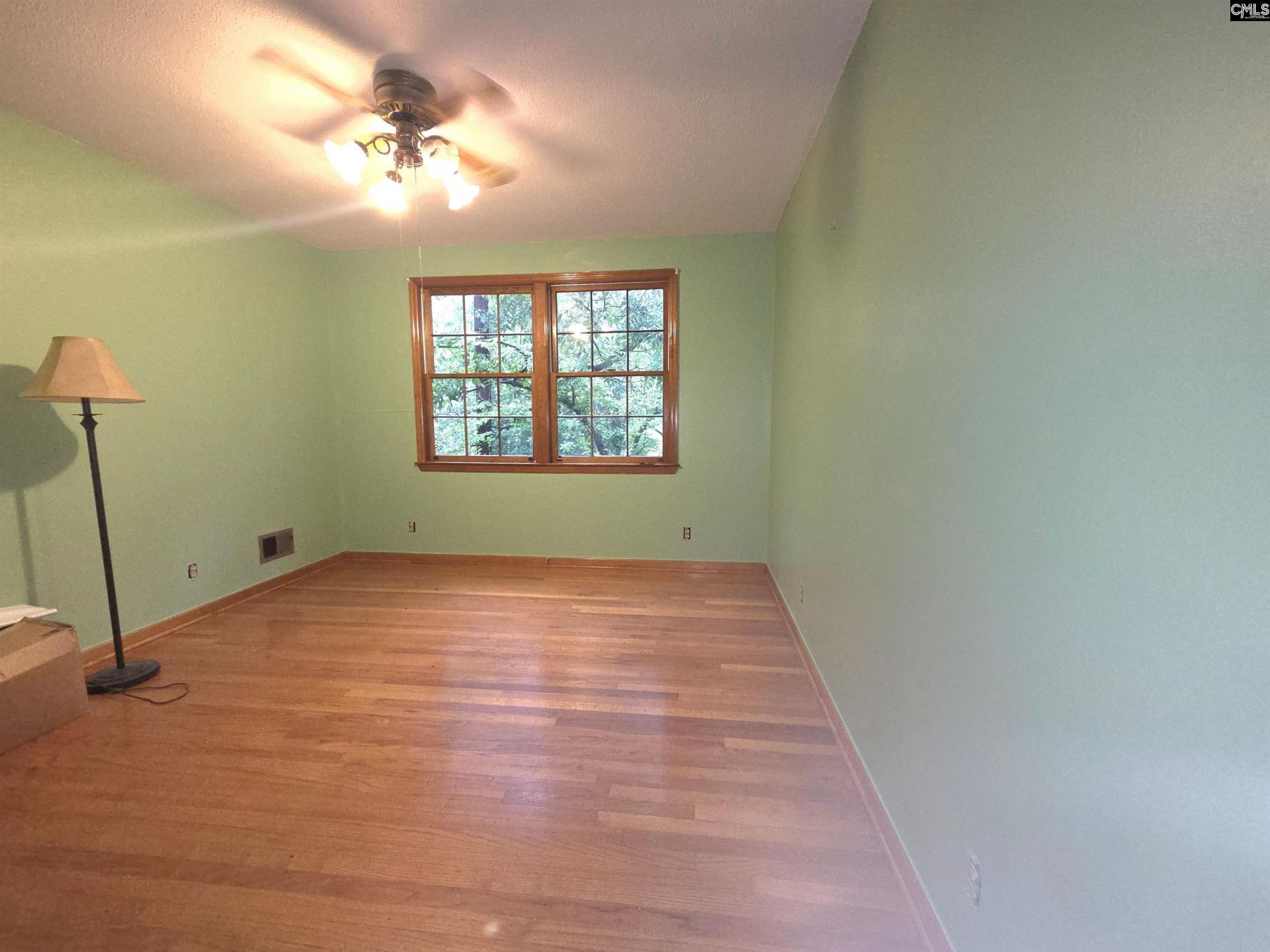 810 Camelia Street  Photo 11