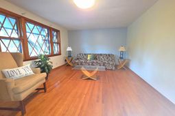 810 Camelia Street  photo 4