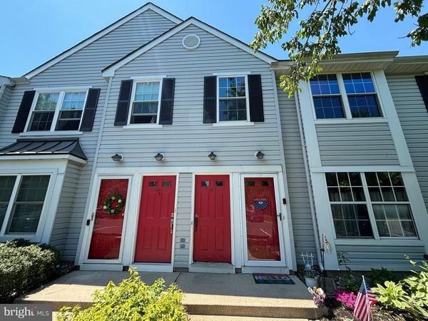 406 LINDSLEY COURT, BURLINGTON, NJ 08016