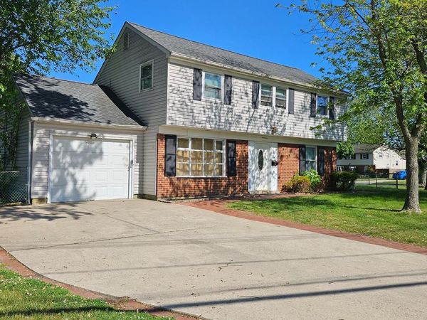22 PLYMOUTH DRIVE, MARLTON, NJ 08053
