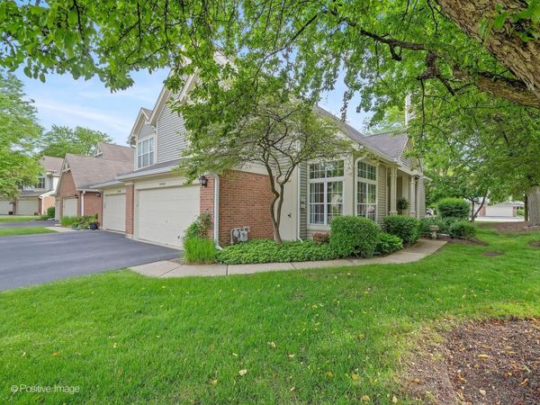30W032 Laurel Court , Warrenville, IL 60555