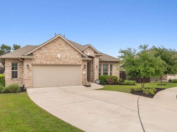 235 Sage HOLW S, Dripping Springs, TX 78620