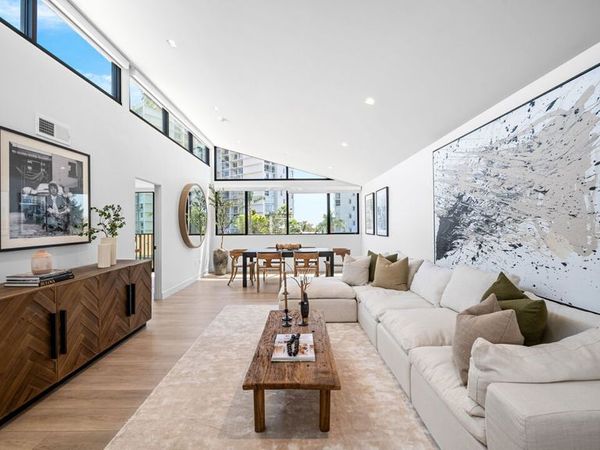 153 San Vicente Boulevard, Unit PH 4H, Santa Monica, CA 90402