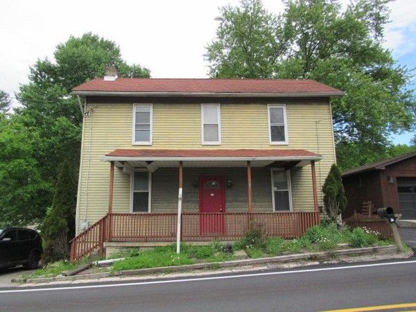 240 Penn Adamsburg Road, Penn, PA 15675