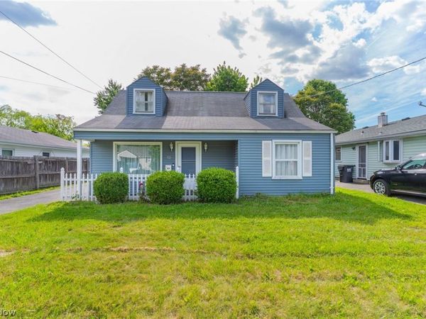 52 N Navarre Avenue, Youngstown, OH 44515