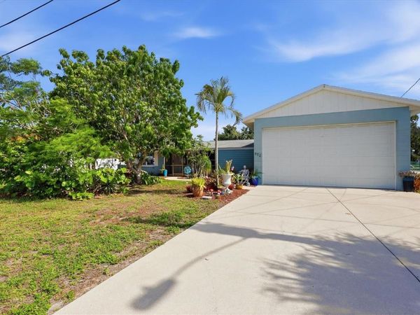 852 E 6TH STREET, ENGLEWOOD, FL 34223