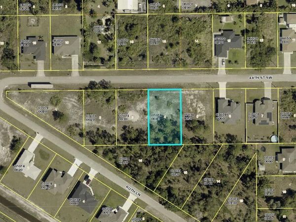 3309 44TH STREET SW, LEHIGH ACRES, FL 33976