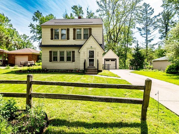 428 Charlotte Avenue NW, Grand Rapids, MI 49504