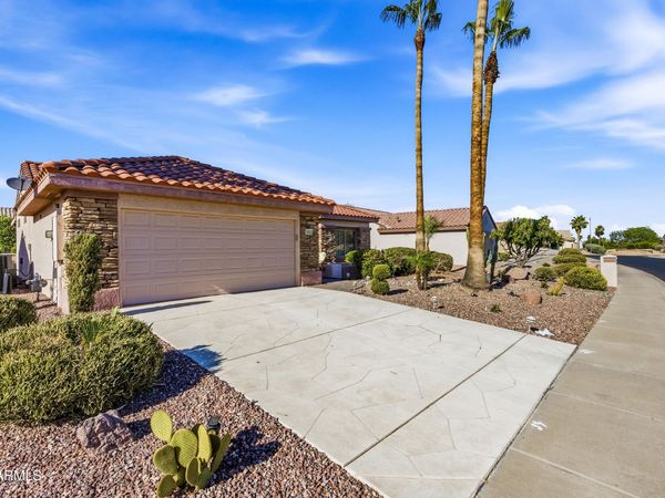 16222 W TALARA Way, Surprise, AZ 85374