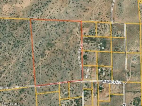 2300 W HARRIS Road, Unit 5, Paulden, AZ 86334
