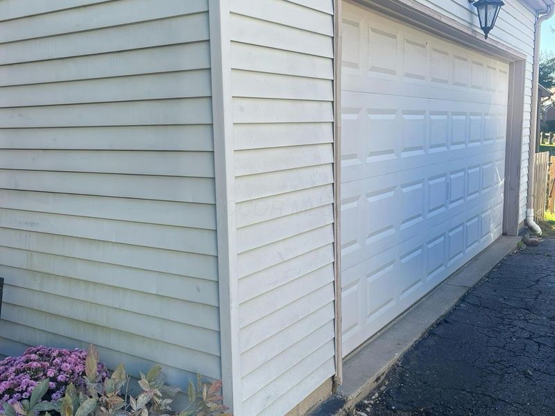 6920 Killarney Court, Dublin, OH 43017 Photo 2