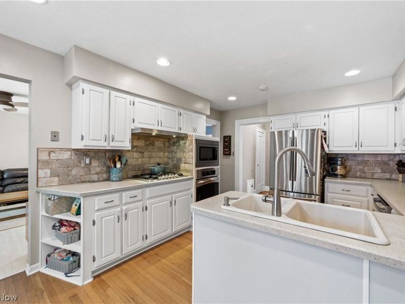 3349 E Monmouth Road, Cleveland Heights, OH 44118 Photo 15