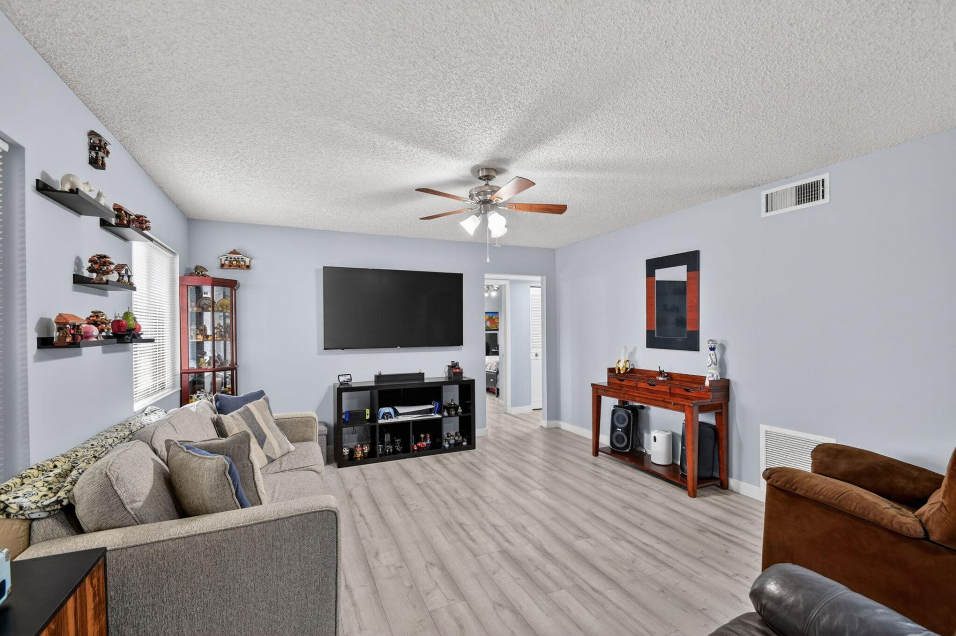 536 Shady Pine Way, Unit A2, Greenacres, FL 33415 Photo