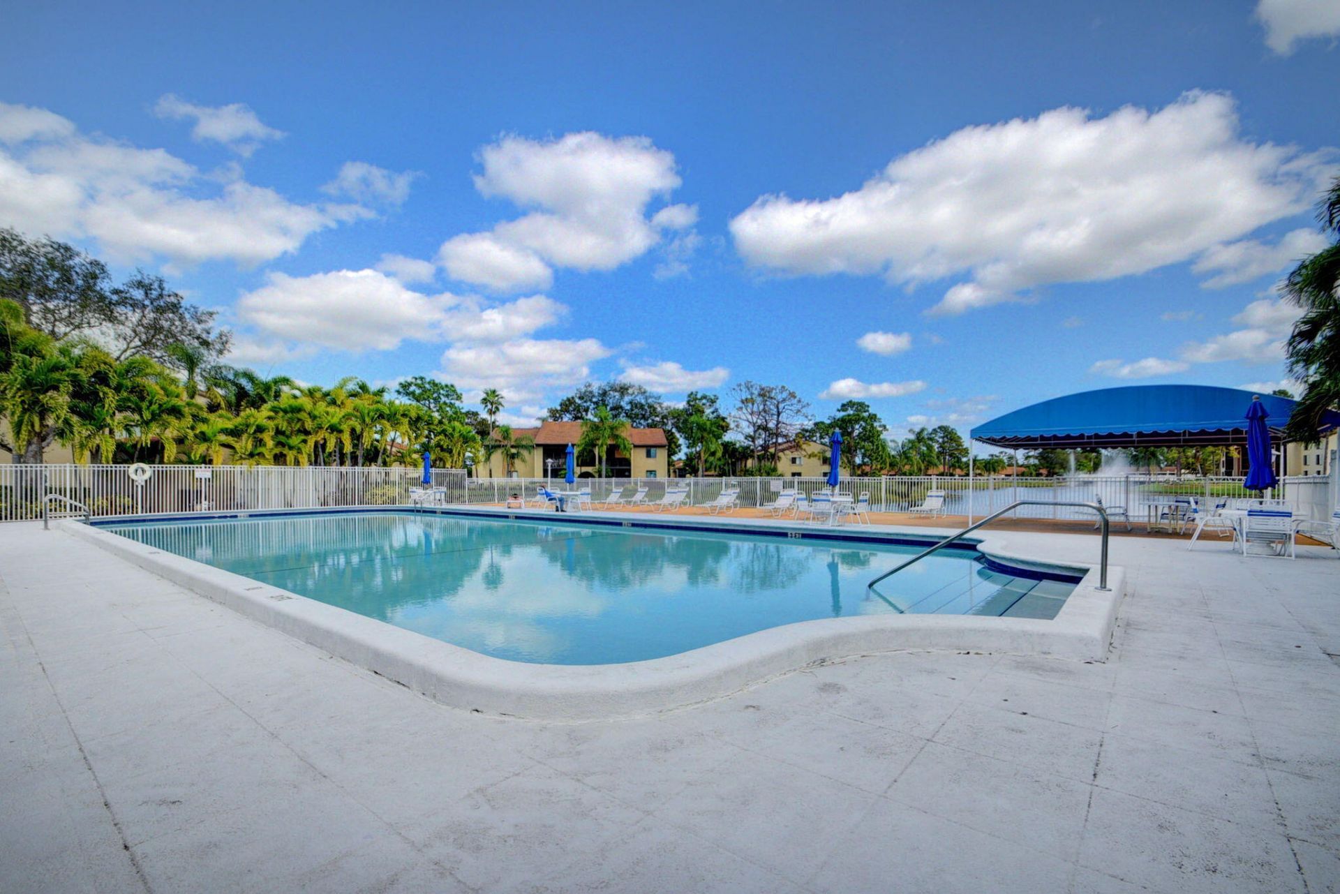 536 Shady Pine Way, Unit A2, Greenacres, FL 33415 Photo