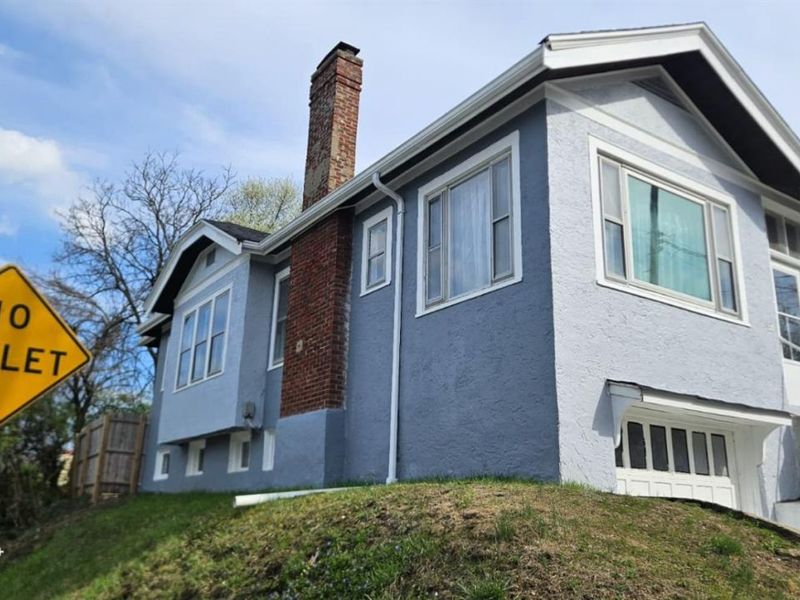 891 Ridgeway Avenue, Cincinnati, OH 45229 Photo 2
