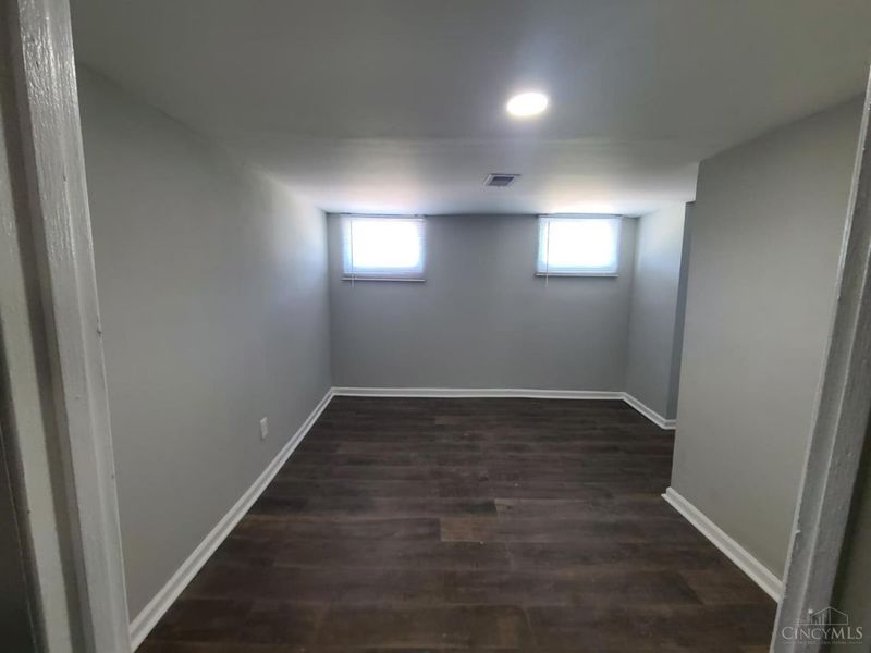 891 Ridgeway Avenue, Cincinnati, OH 45229 Photo 20