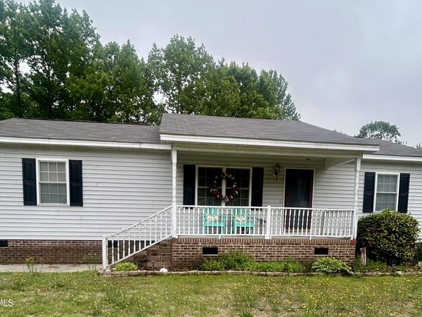 104 Chelsea Drive, Snow Hill, NC 28580