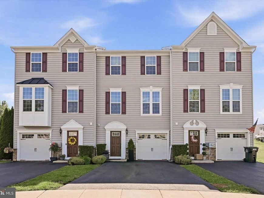 1840 Honeysuckle Court, Downingtown, PA 19335 Main Photo