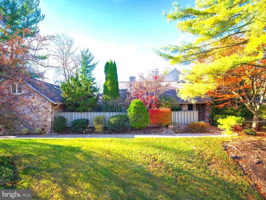 1270 Round Hill Road, Bryn Mawr, PA 19010 Main Photo