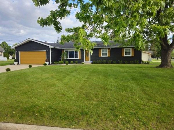 2260 Cobblestone LANE, Beloit, WI 53511