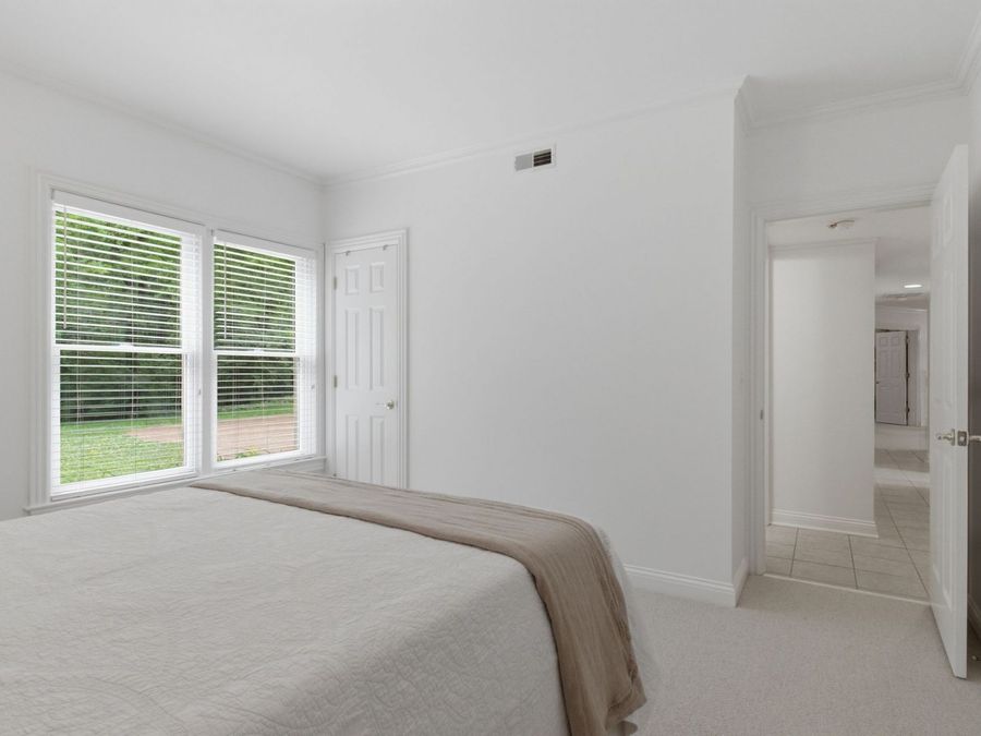 Property Image 77