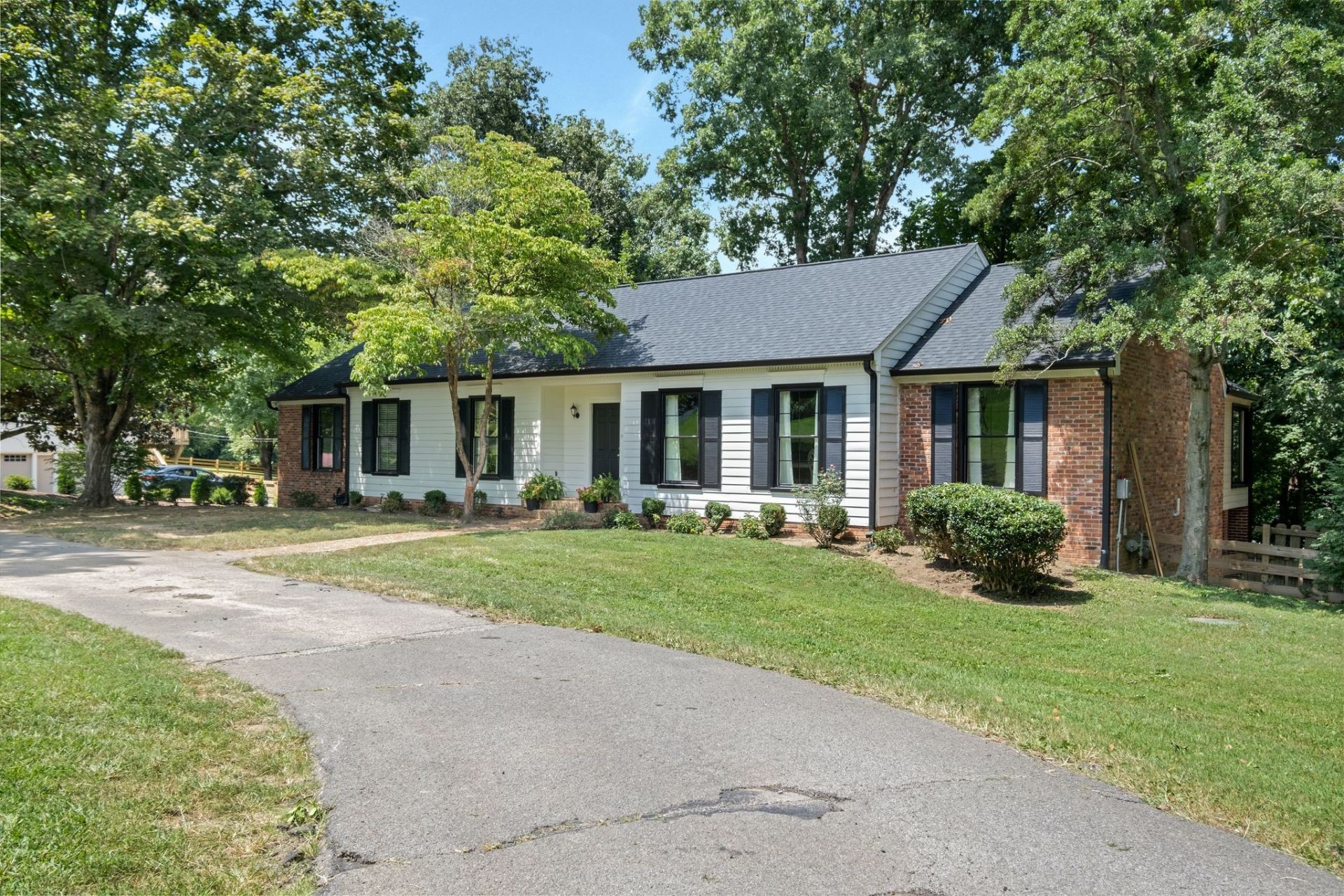 6355 Panorama Dr, Brentwood, TN 37027 Main Photo