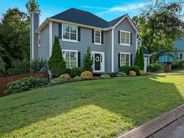7923 Woodstone Drive, Hixson, TN 37343