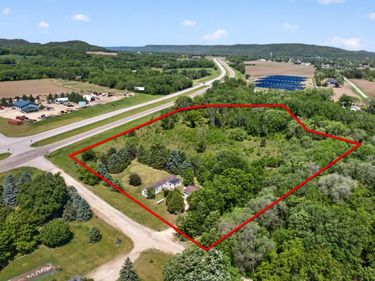 16122 627th Street, Kellogg, MN 55945