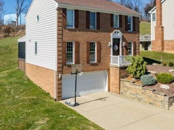 310 Rocky Ridge Road, Bethel Park, PA 15102