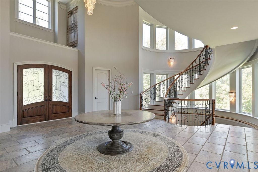 785 Oak Spring Lane  Goochland, VA 23103