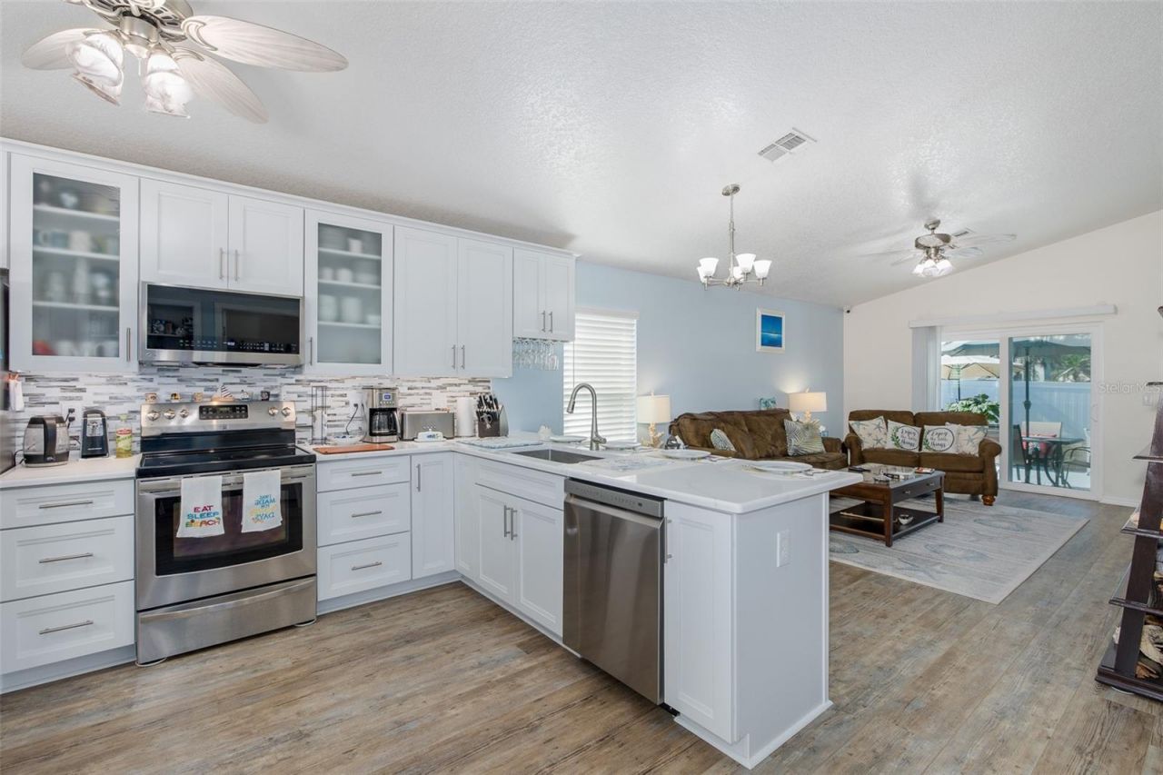 8330 Goldome Drive, Port Richey, FL 34668 Photo