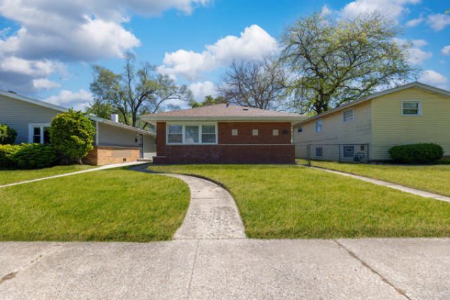 14643 Dante Avenue , Dolton, IL 60419