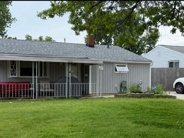 6447 Sandfield Drive, Brook Park, OH 44142
