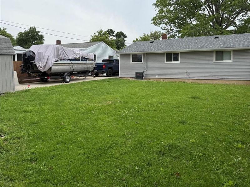 6447 Sandfield Drive, Brook Park, OH 44142 Photo 15