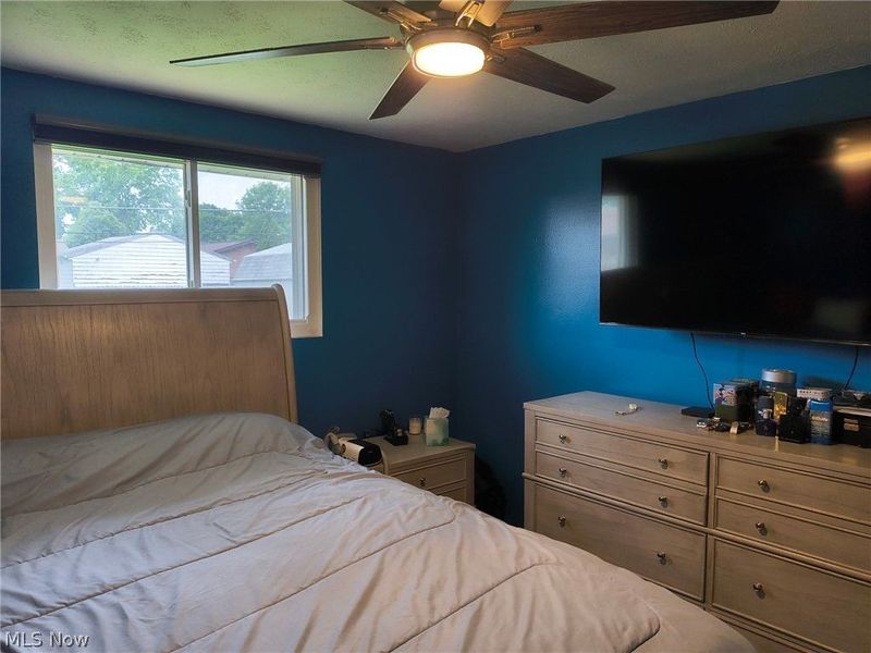 6447 Sandfield Drive, Brook Park, OH 44142 Photo 6