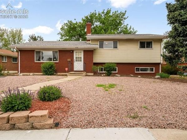 2330 N Circle Drive, Colorado Springs, CO 80909