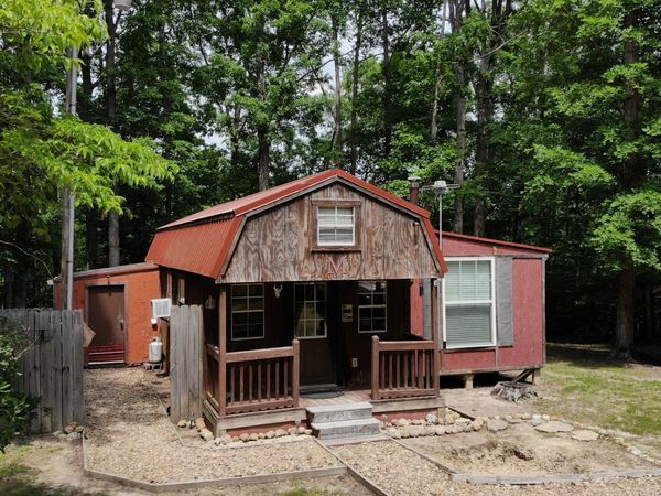 2132 Hidden Valley Dr , Nunnelly, TN 37137