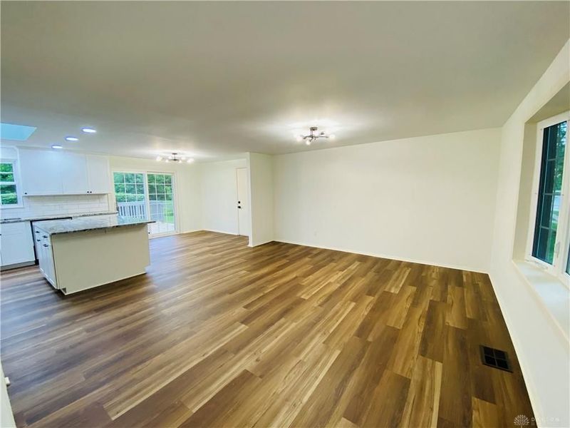 5505 Gander Road, Dayton, OH 45424 Photo 9