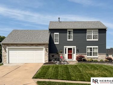 15976 S Street, Omaha, NE 68135