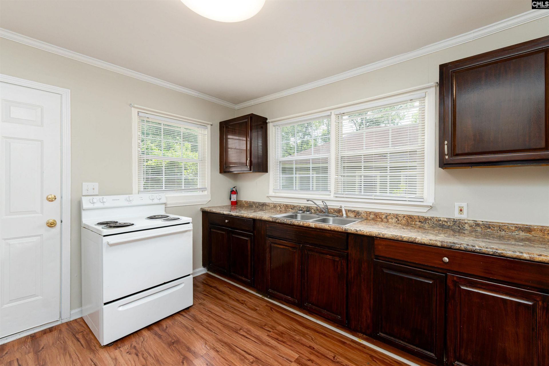 940 Rosedale Arch Dr.  Photo 9