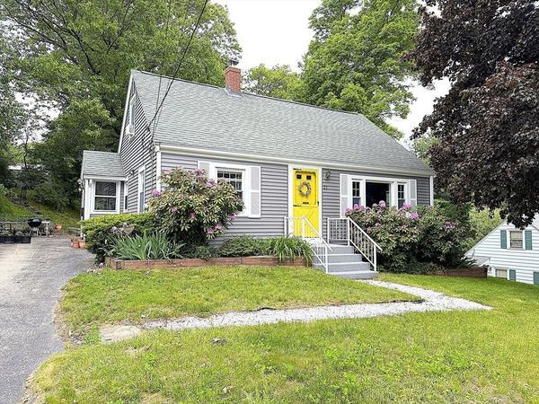 23 Cowden Street, Worcester, MA 01603
