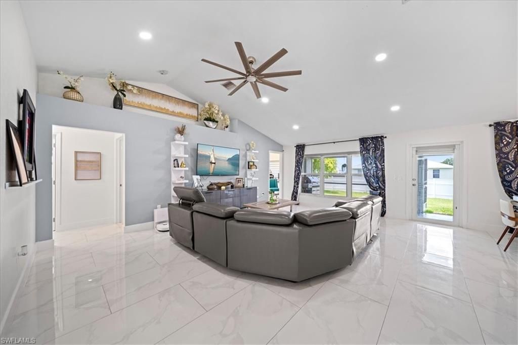 22 Nelson Rd S, Cape Coral, FL 33991 Photo