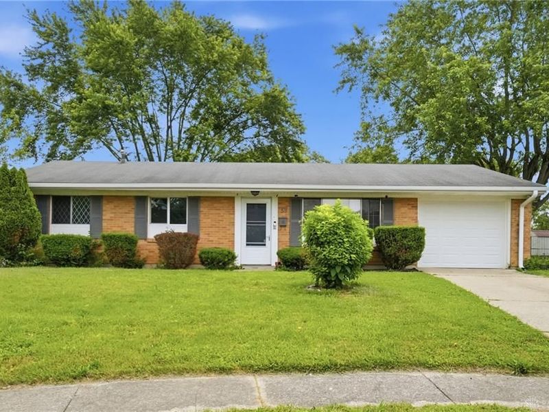 59 Lee Court, Fairborn, OH 45324 Photo 1