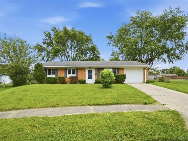 59 Lee Court, Fairborn, OH 45324