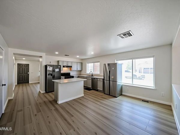 3107 W POLLACK Street, Phoenix, AZ 85041