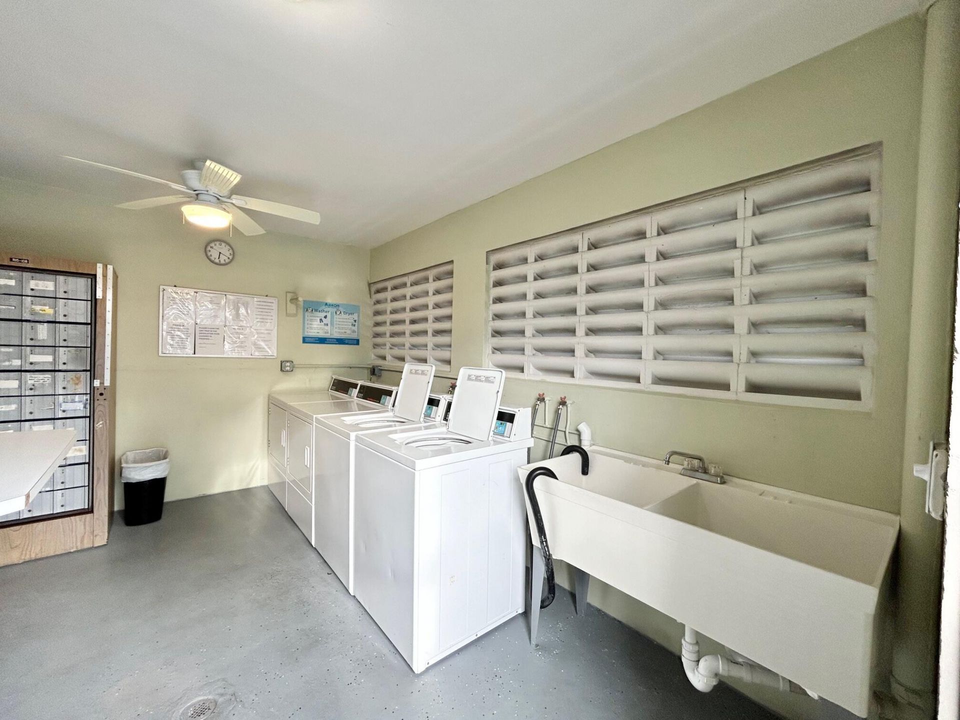 2805 Crosley Drive E, Unit G, West Palm Beach, FL 33415 Photo